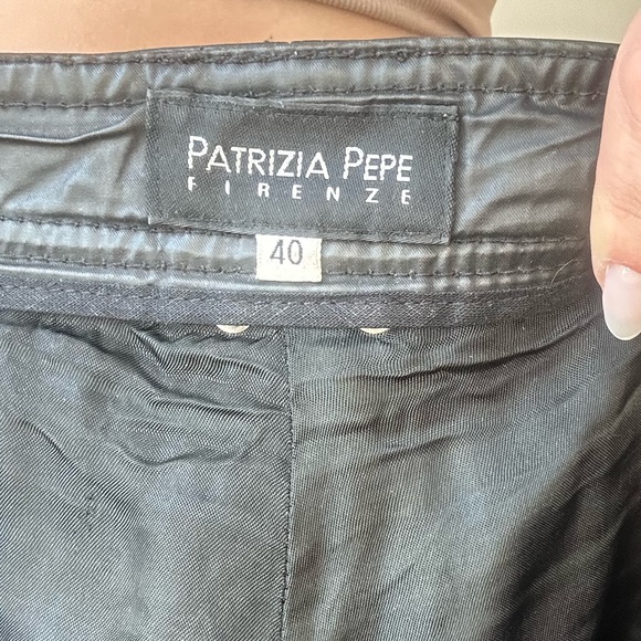 Leather Combo Low Rise Cargo Pocket Bermuda Shorts - Picture 10 of 12